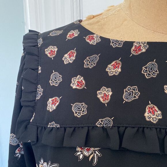 Worn Once! LOFT Blouse Black with flowers Size XS - Picture 2 of 6